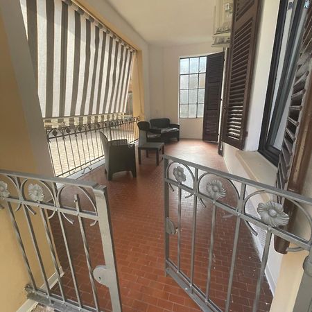 La Casa Nel Viale Lägenhet Asti Exteriör bild