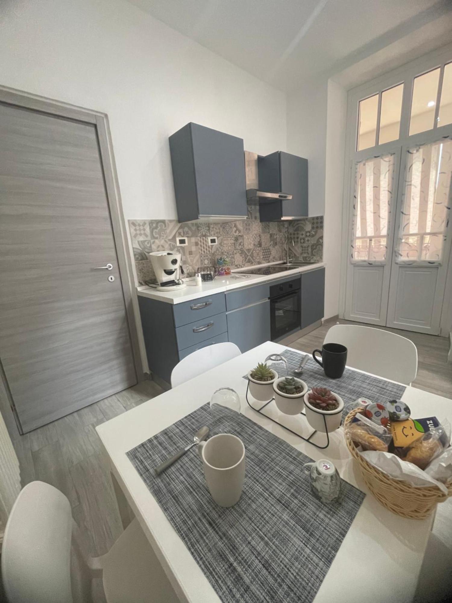 La Casa Nel Viale Lägenhet Asti Exteriör bild